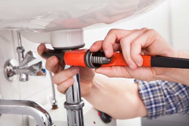 Emergency plumber attending a job in Abbots Langley